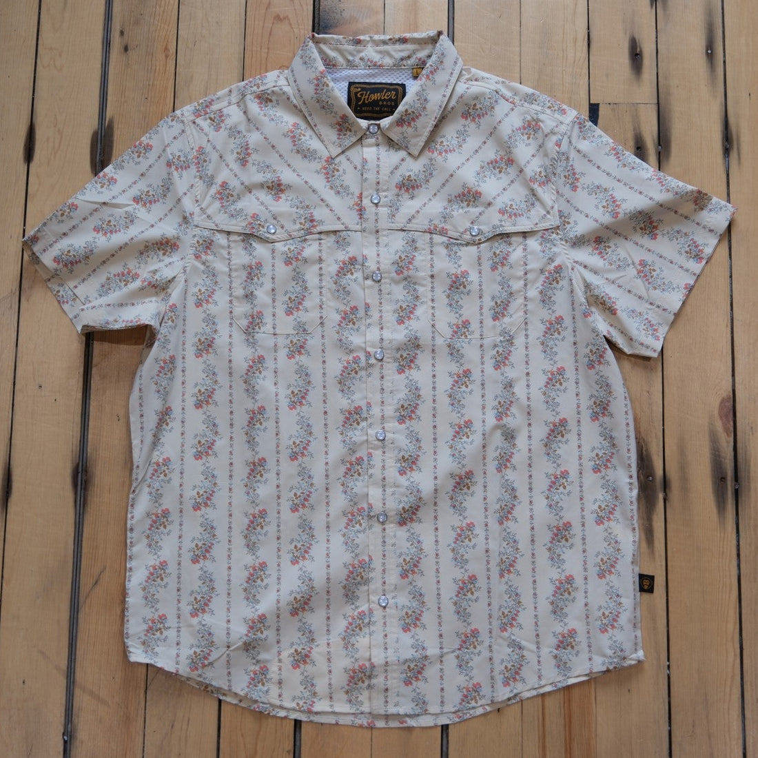 Howler Bros Open Country Tech Shirt in Grampa&