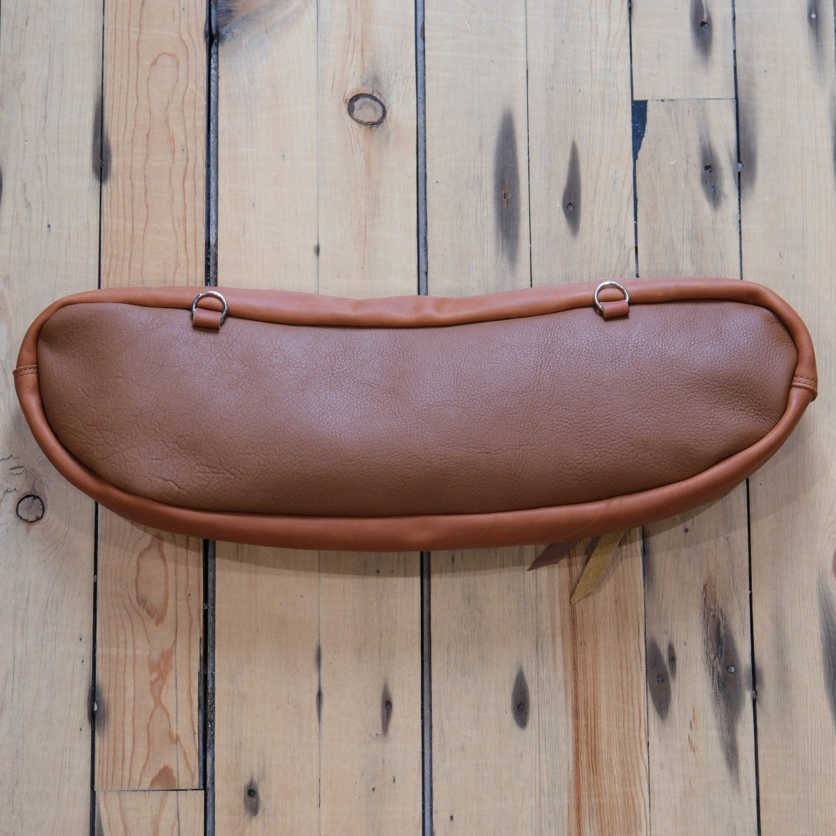 K Bar J Leather Cantle Bag in Rust and Brown showing the vibrant leather contrast and handcrafted stitching.