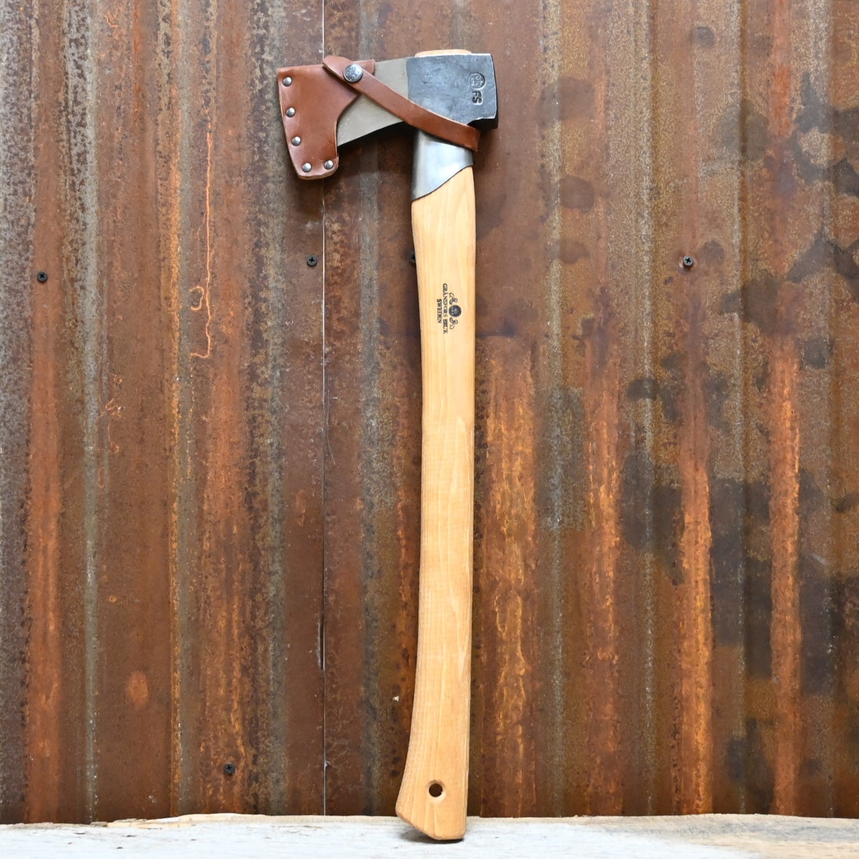 Gränsfors Bruk Small Splitting Axe W/Collar Guard – Atomic 79