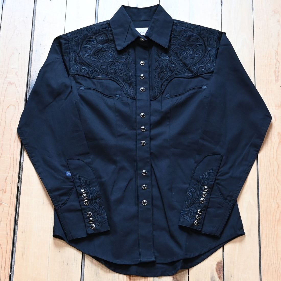 Rockmount ladies black on black Western shirt with vintage tooling embroidery and snap buttons