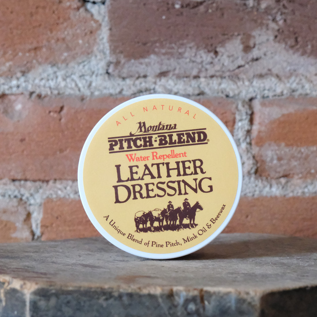 Montana Pitch Blend water repellent wax paste tin