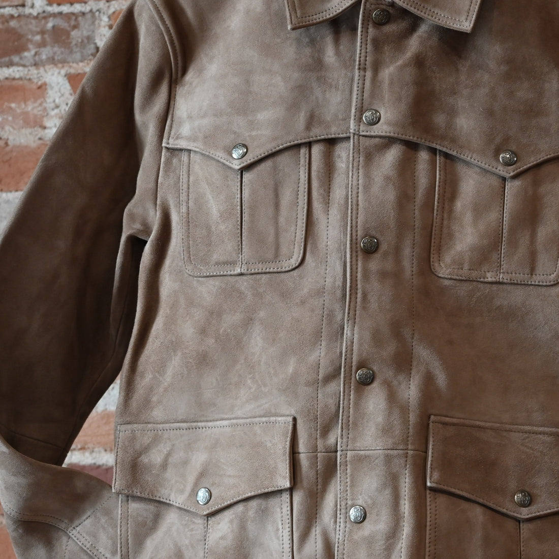 Schaefer Outfitter men’s expedition suede shirt jacket desert tan front view