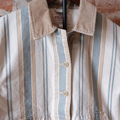 Filson Ladies Canvas Barn Coat in Natural/Yellow featuring a button-front design and large patch pockets.