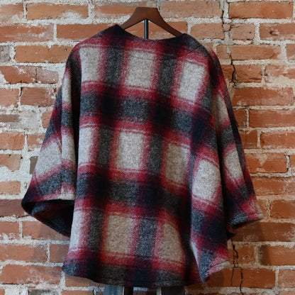 Stormy Kromer The Huron Poncho Warm Hearth front view