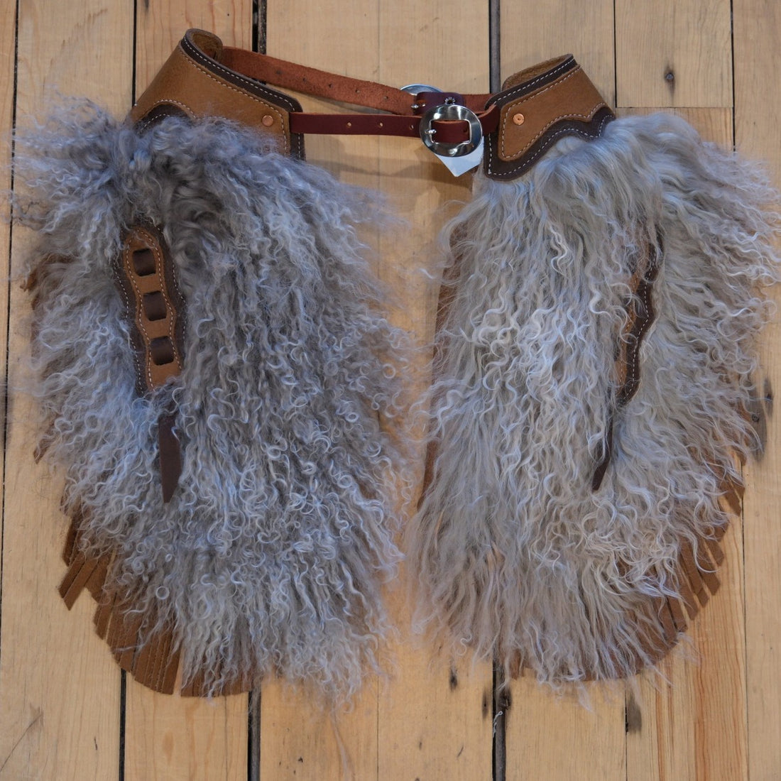 Rockin Y Saddlery Light Gray Tibetan Lamb Wooly&