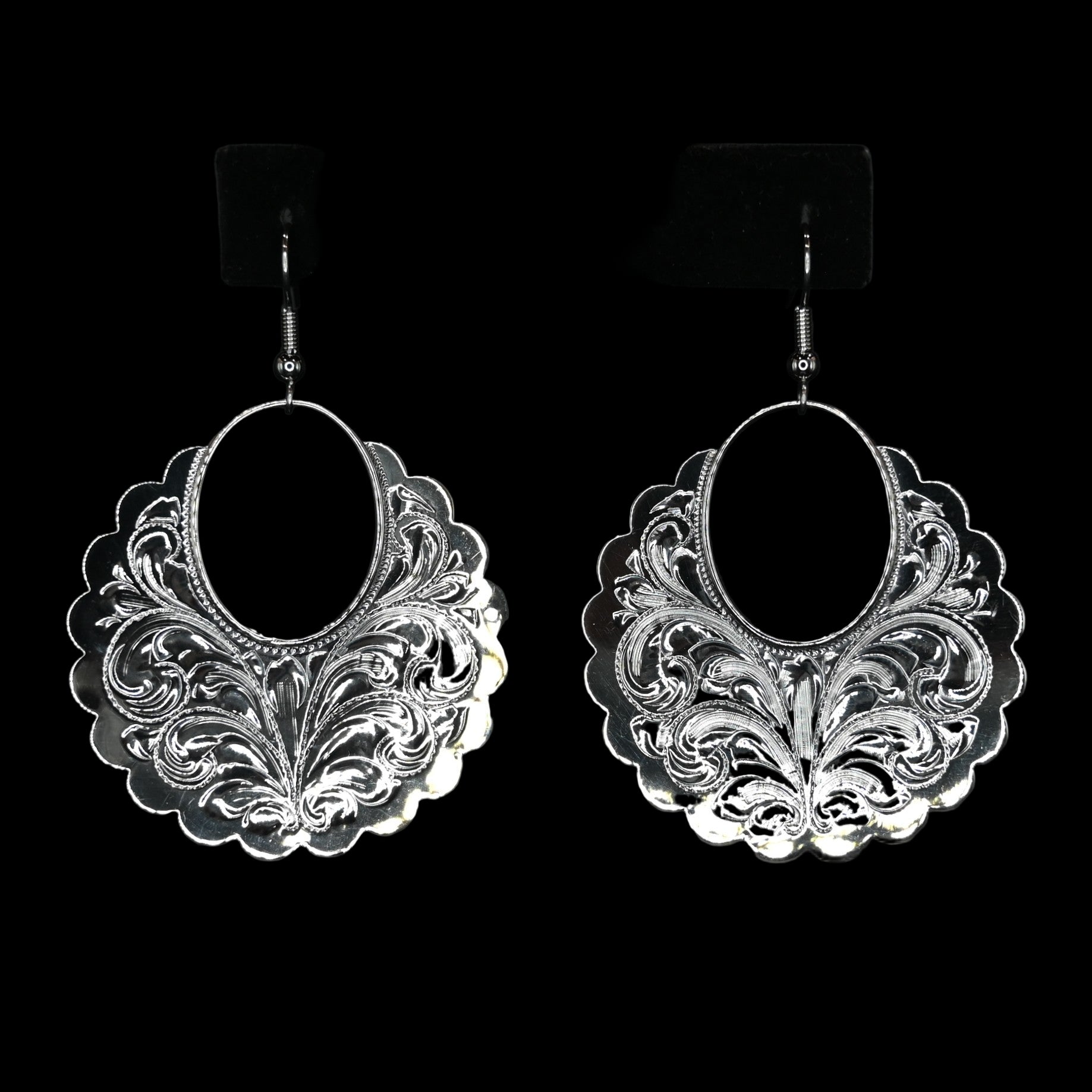Vogt Clara Scallop Bloom sterling silver drop earrings with scalloped engraving