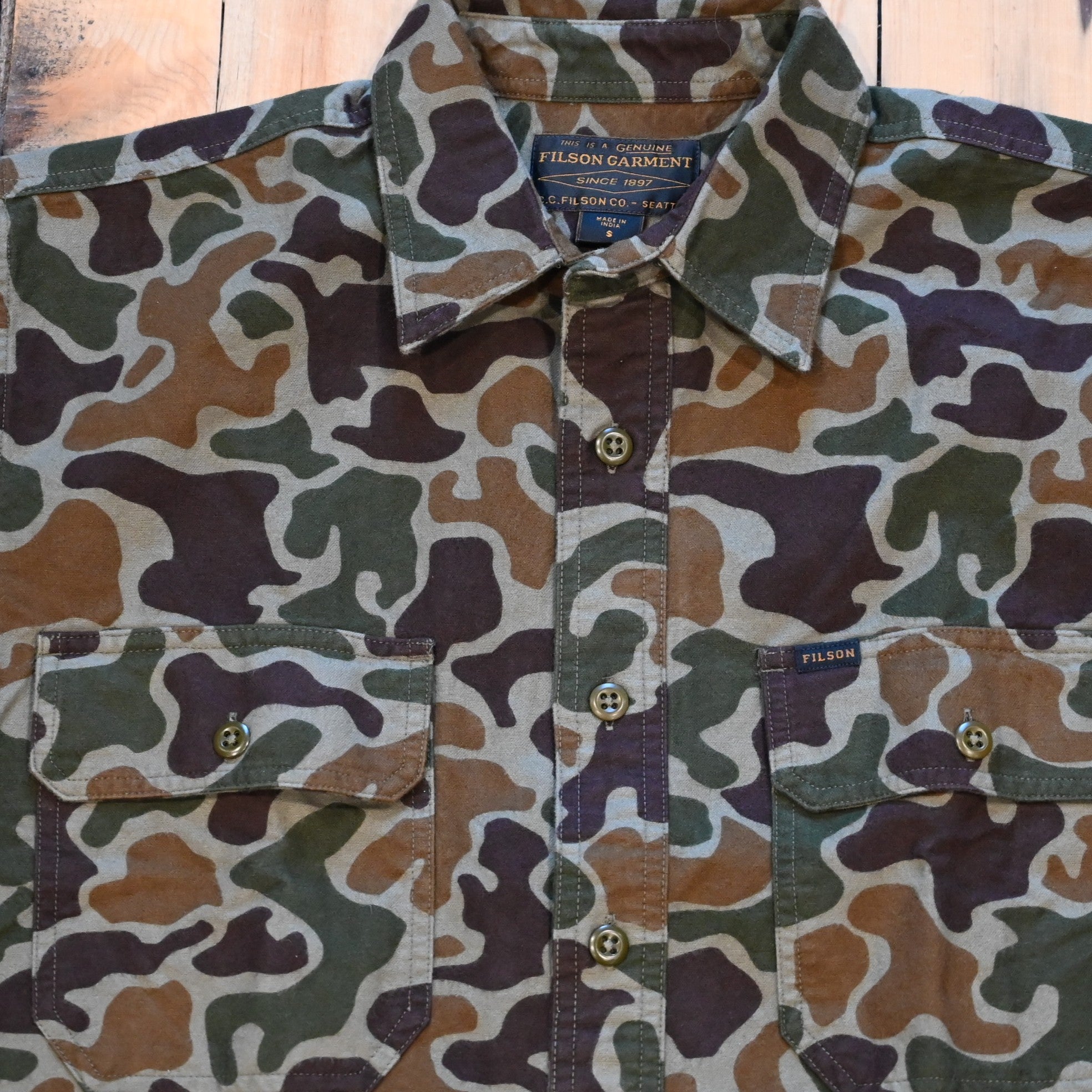 Filson Field Flannel Shirt in frog camo