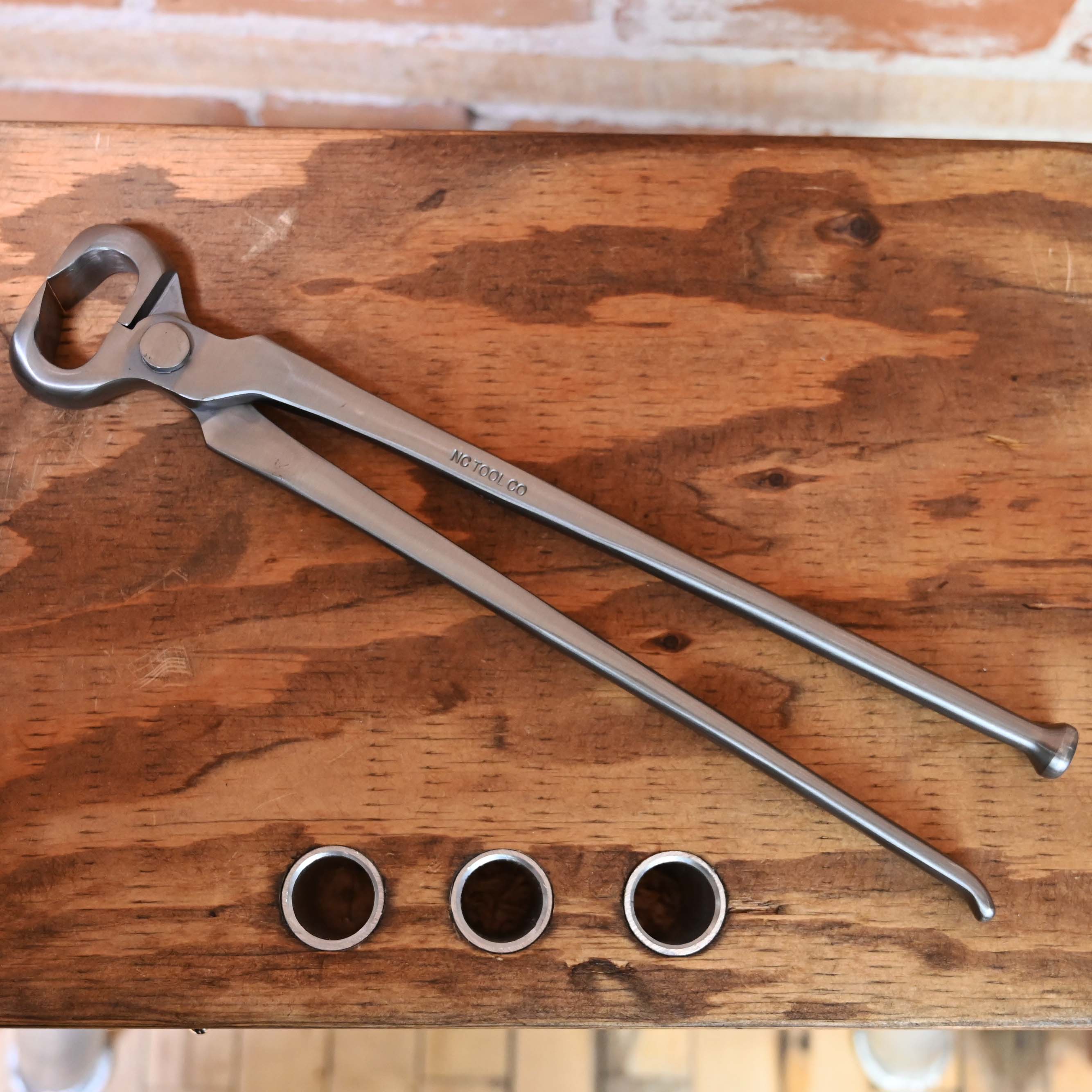 NC 14&quot; Pull Off Tongs